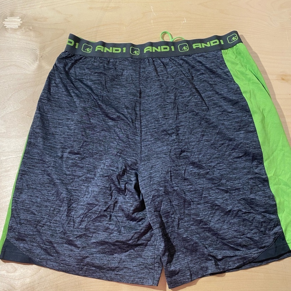 AND1 Men's Gray and Green Athletic Shorts 3 XL (HP) - Picture 7 of 9